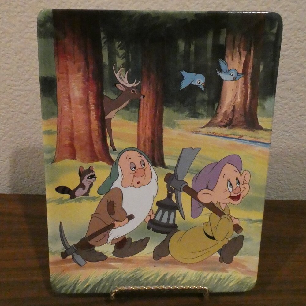 Snow White and the Seven Dwarfs “With A Smiling Face” Collector’s Plate - SALE